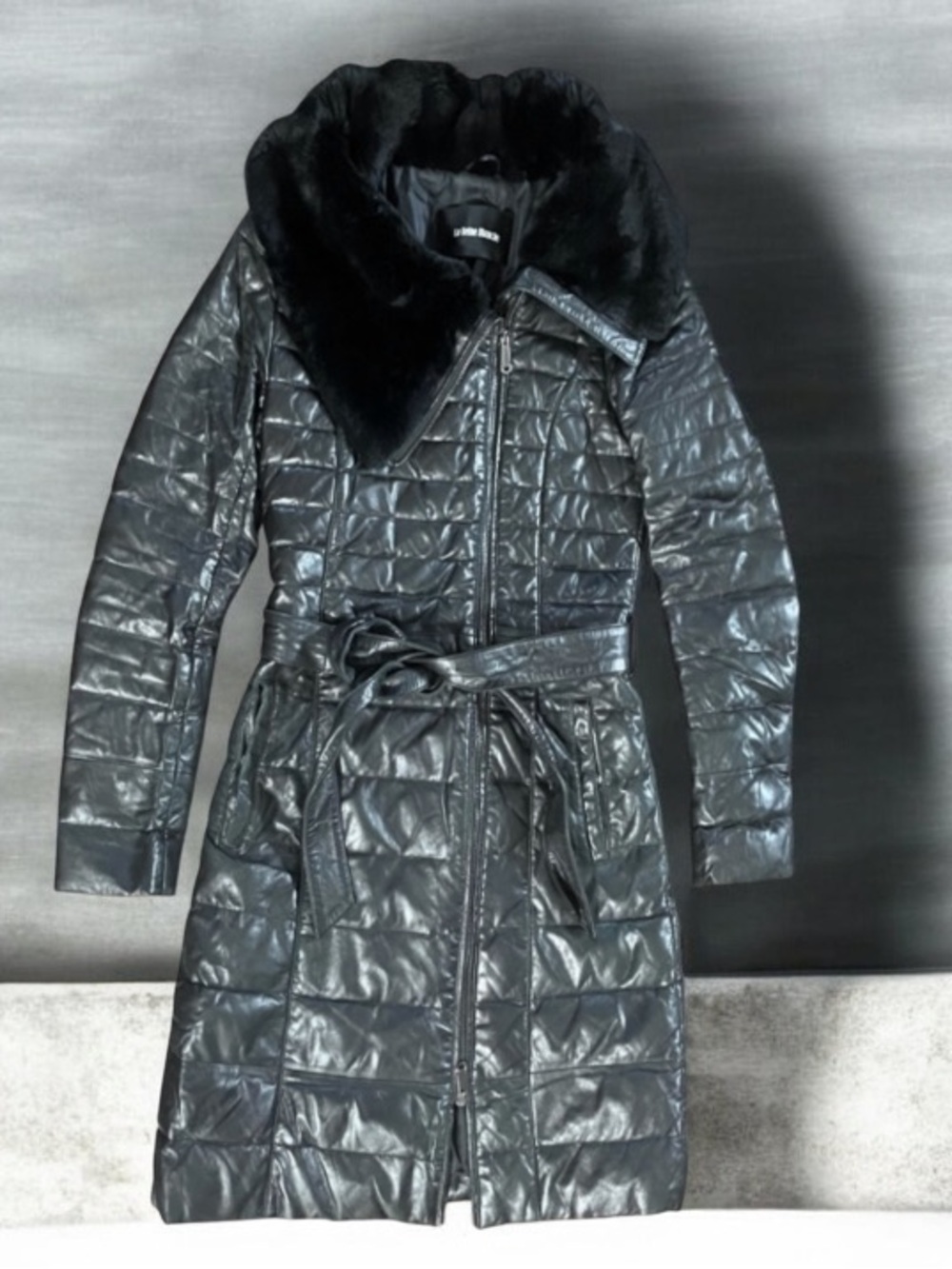 La Reine  Blanche Quilted Leather Faux Fur  Collar Asymmetric Zip  Jacket Size